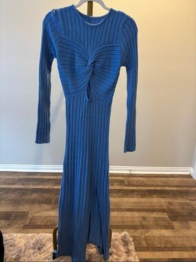 Blue Ribbed Twist-Front Long Sleeve Knit Dress
